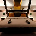 Dama Apartment