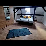 Dama Apartment *