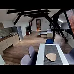 Dama Apartment *