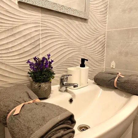 Apartment Dama