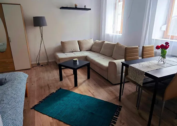 Διαμέρισμα Dama *